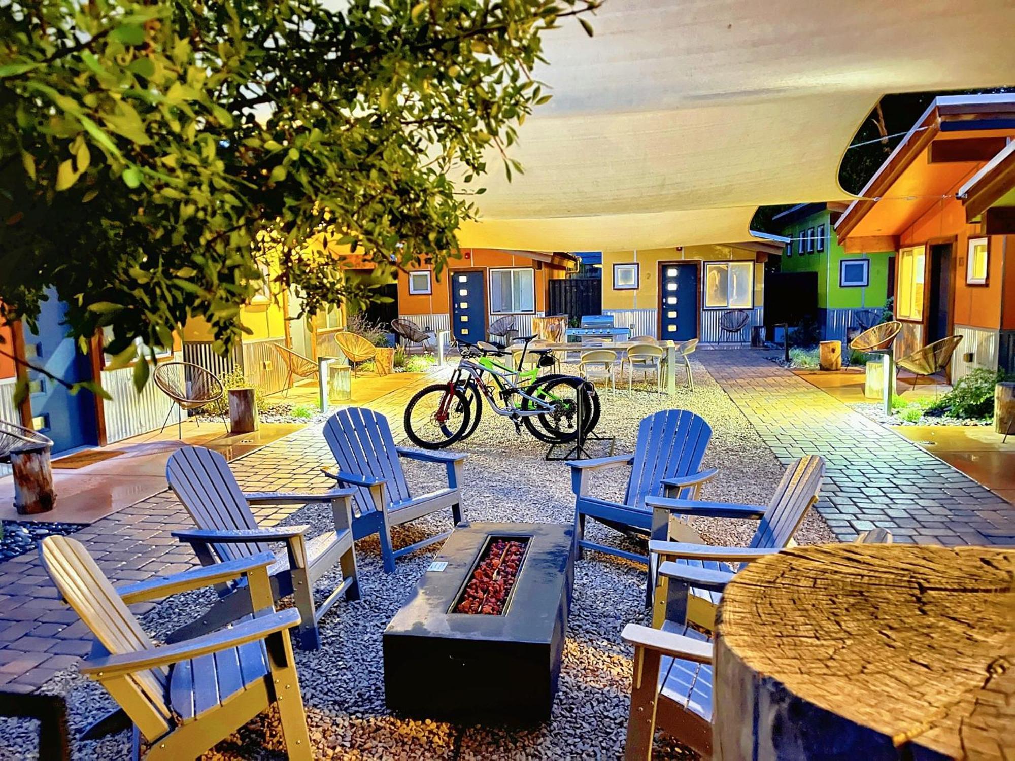 Downtown Kokopelli West 3 - Newly Remodeled Stylish Studio Moab Kültér fotó