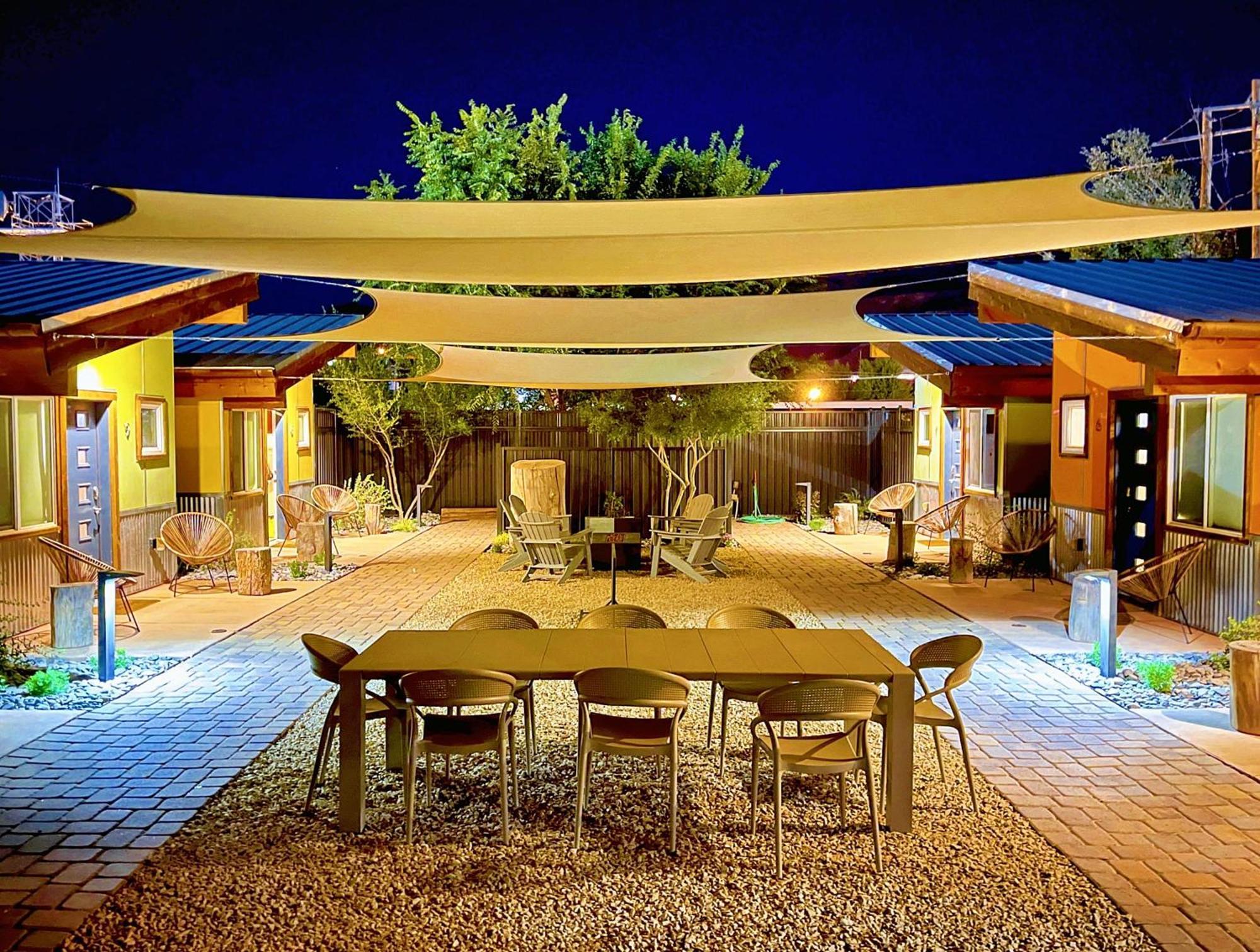 Downtown Kokopelli West 3 - Newly Remodeled Stylish Studio Moab Kültér fotó